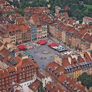 Aaa Old Town I Varsovia